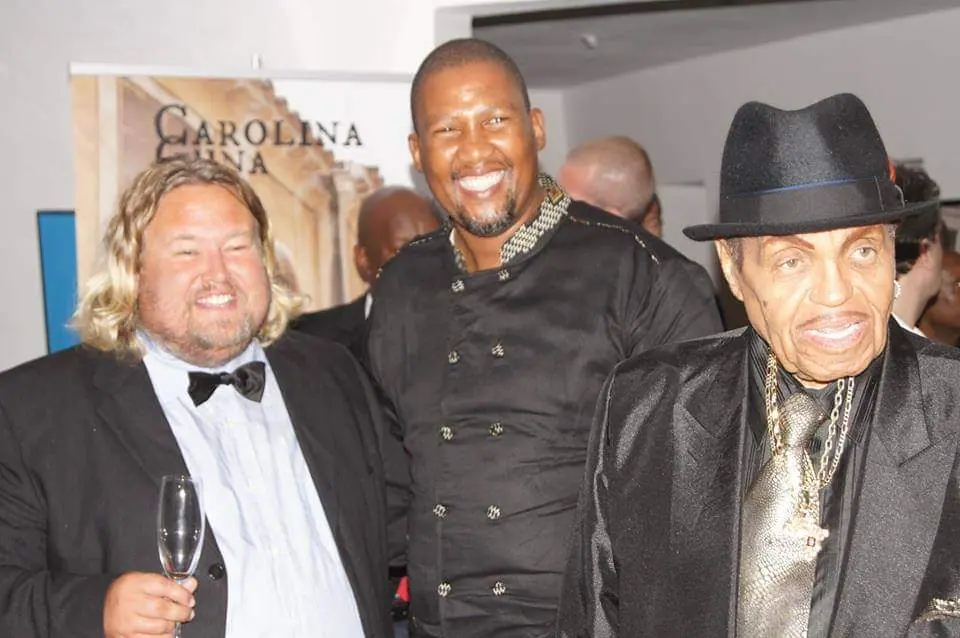 Joe Jackson and Mandla Mandela at Villa Oxygène
